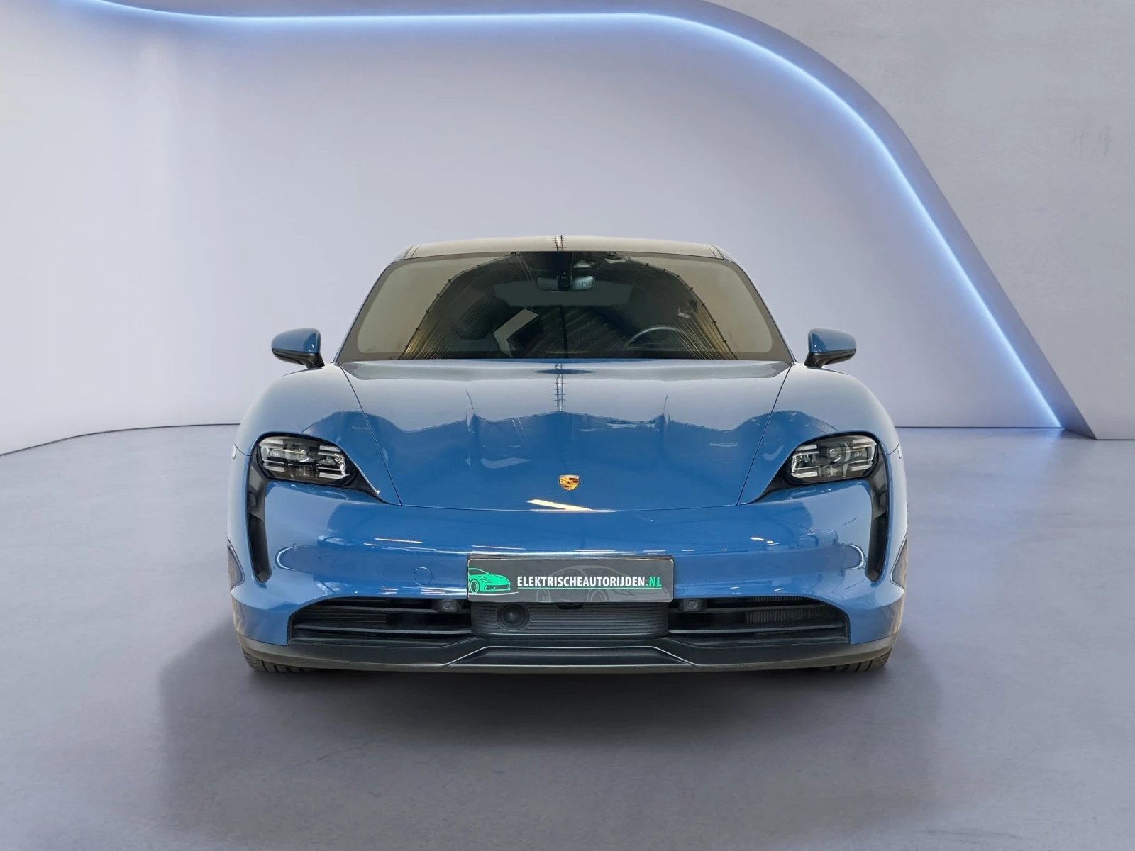 Hoofdafbeelding Porsche Taycan