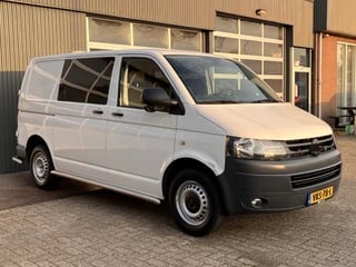 Volkswagen Transporter 2.0 TDI L1H1 Marge Btw vrij 140pk Dsg Automaat Airco Trekhaak 2500kg Cruise controle Parkeerhulp voor en achter Euro 5 Btw en Bpm vrij voor particulier gebruik!!