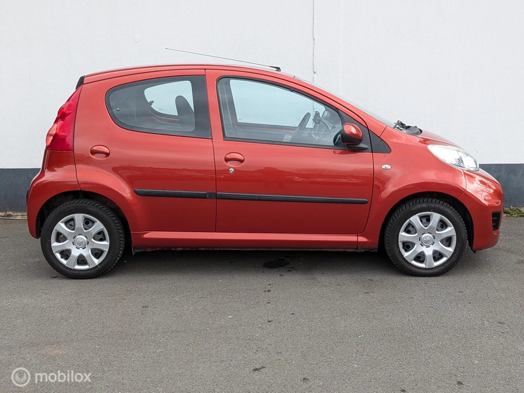 Hoofdafbeelding Peugeot 107