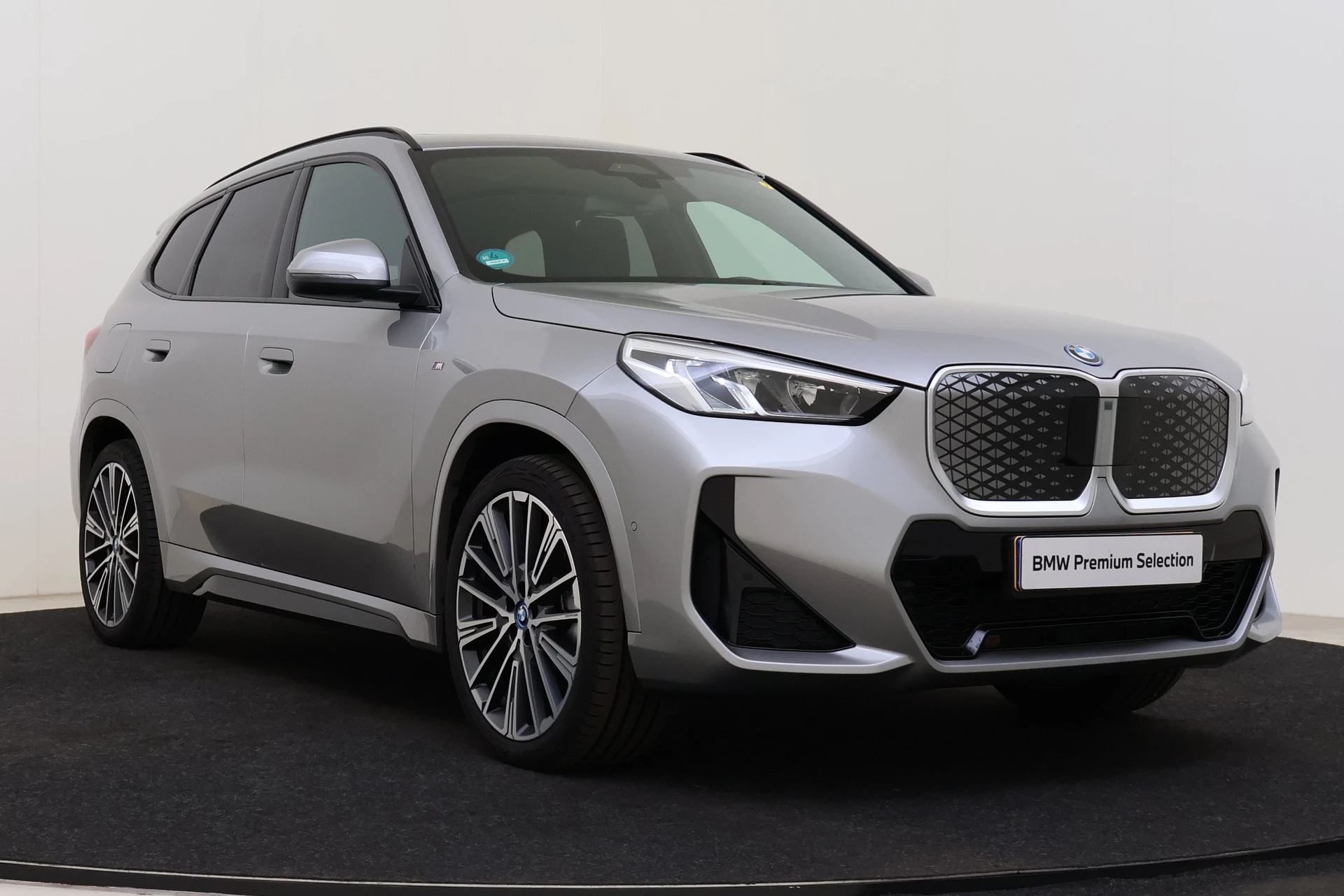 Hoofdafbeelding BMW iX1