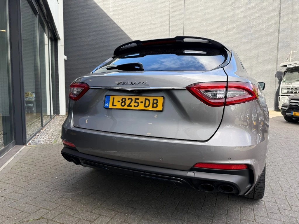 Hoofdafbeelding Maserati Levante
