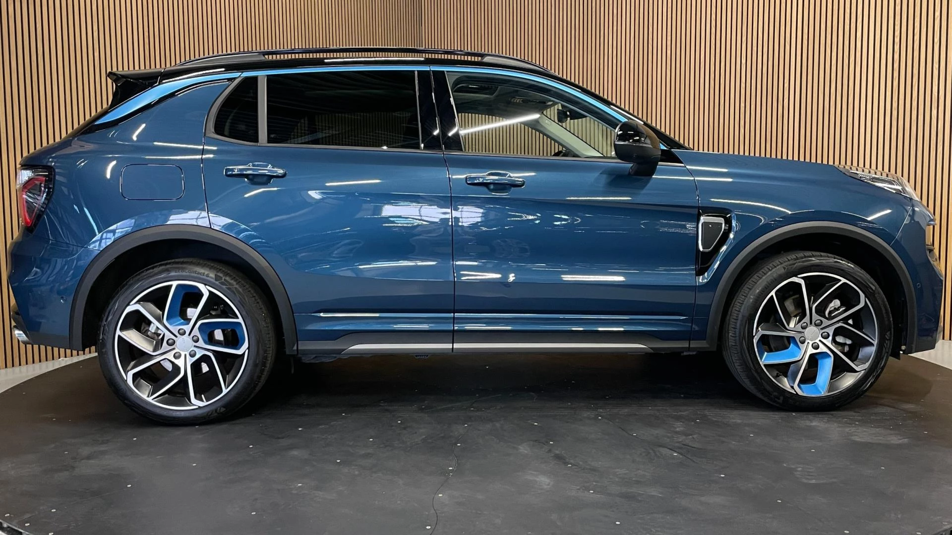 Hoofdafbeelding Lynk & Co 01