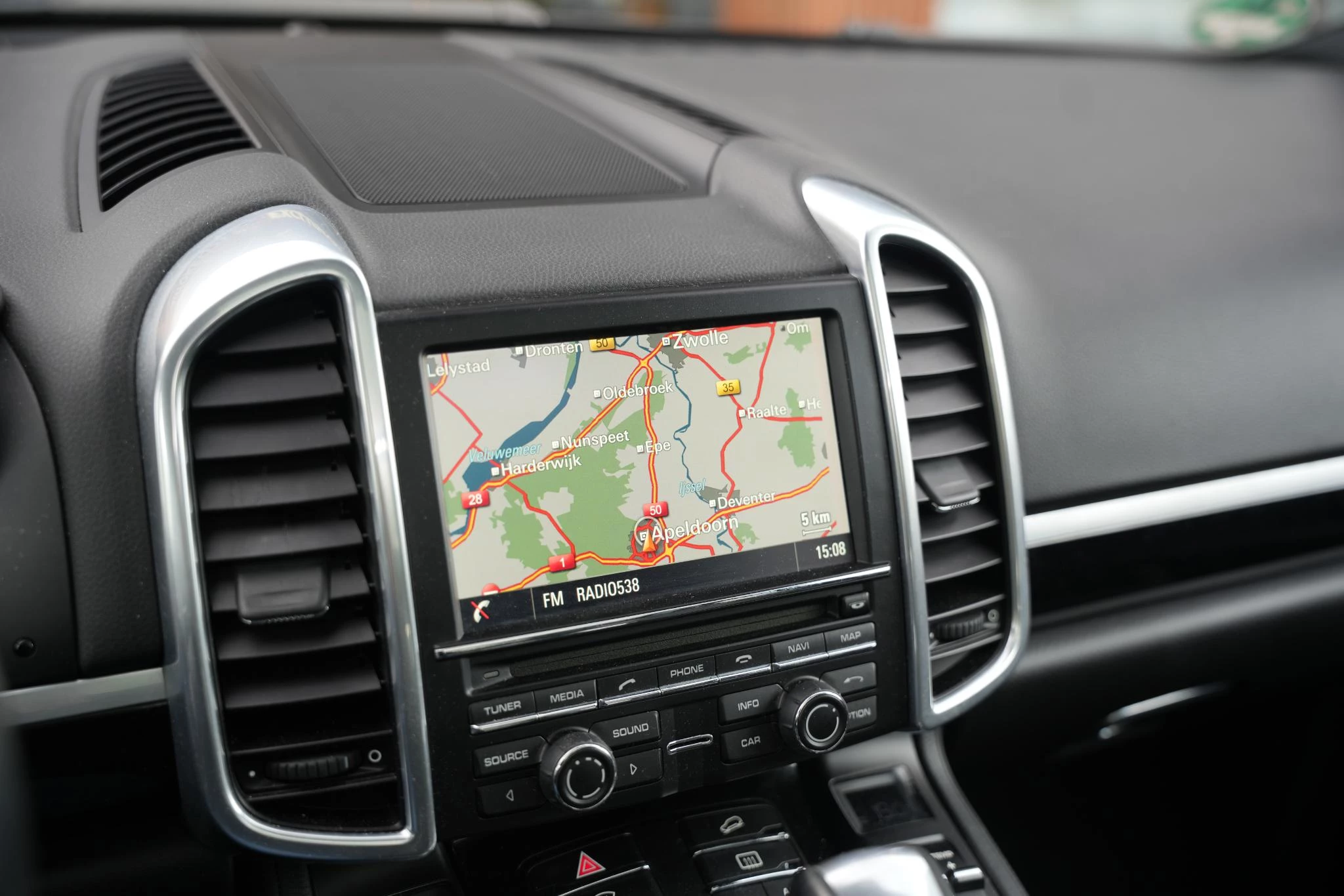 Hoofdafbeelding Porsche Cayenne