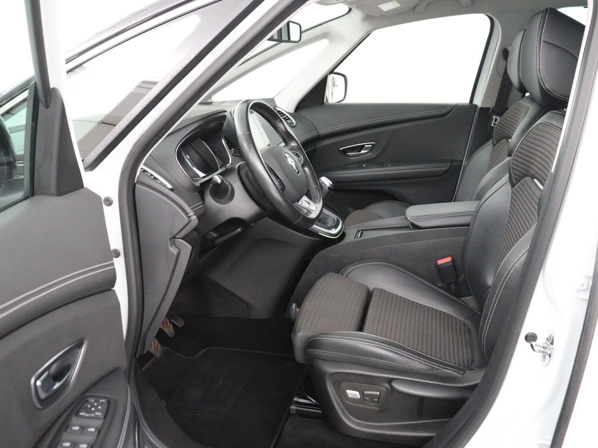Hoofdafbeelding Renault Scénic