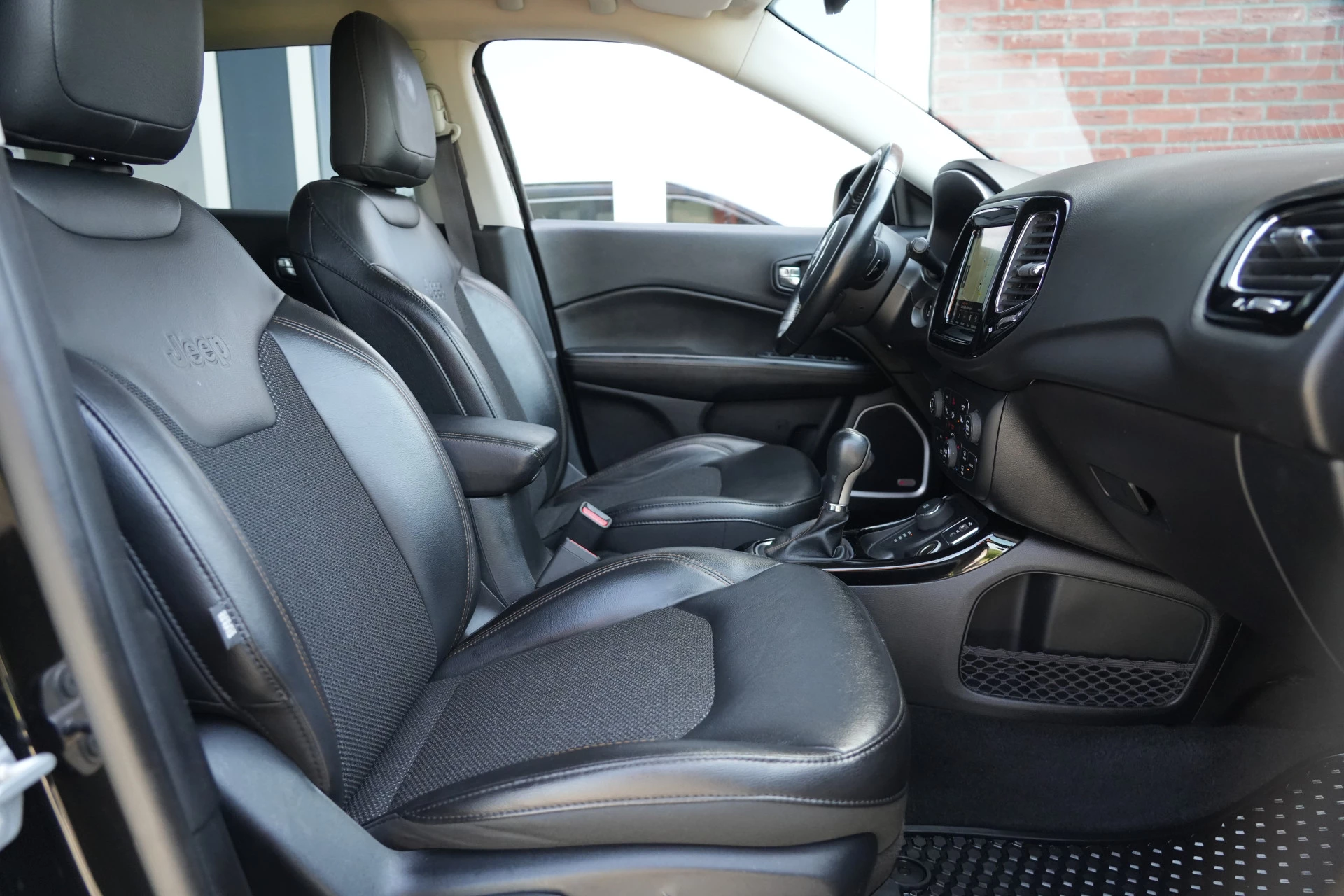 Hoofdafbeelding Jeep Compass