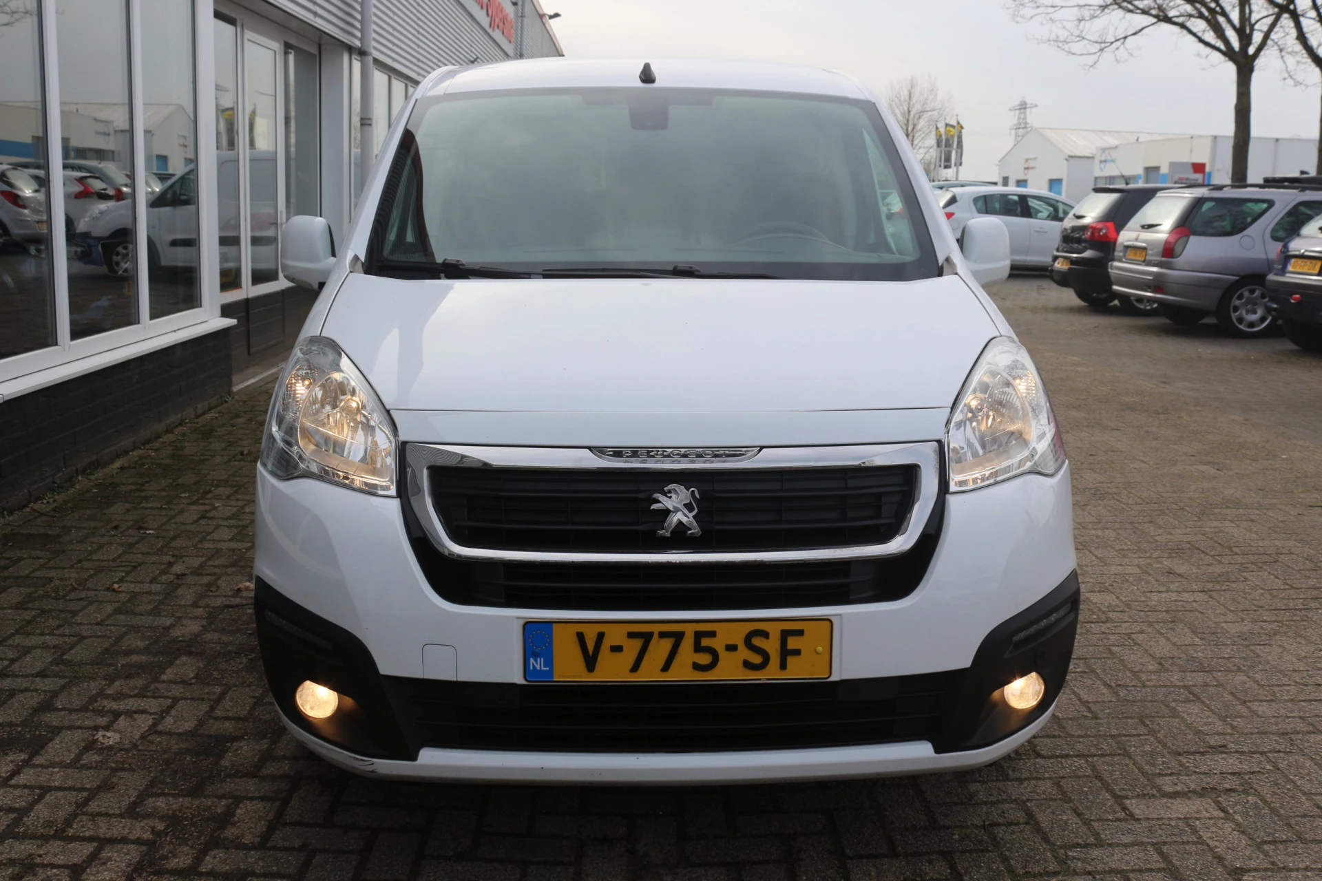 Hoofdafbeelding Peugeot Partner