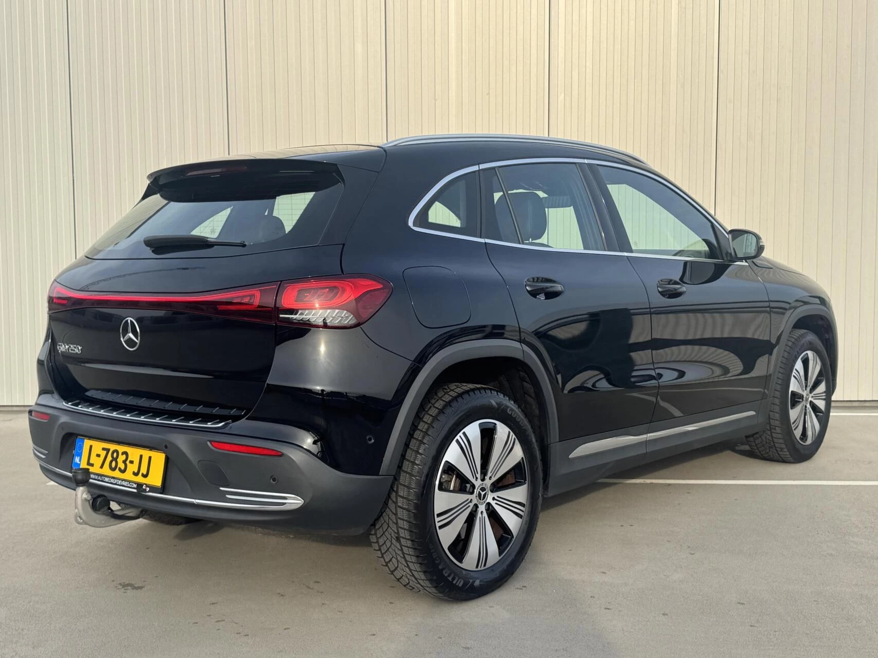 Hoofdafbeelding Mercedes-Benz EQA