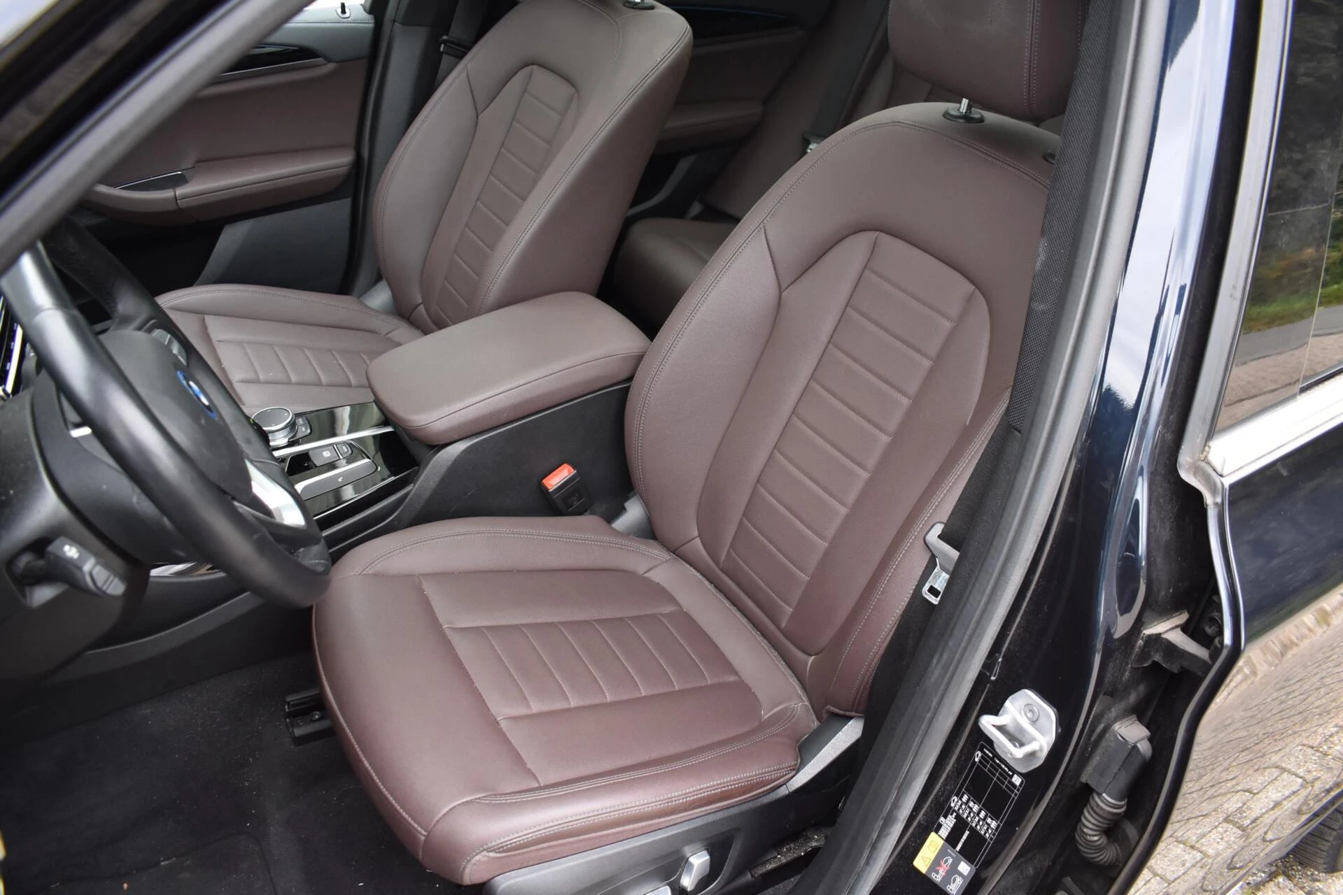 Hoofdafbeelding BMW iX3