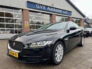 Hoofdafbeelding Jaguar XE Jaguar XE 2.0T PORTFOLIO COMPLEET DEALER HISTORIE.