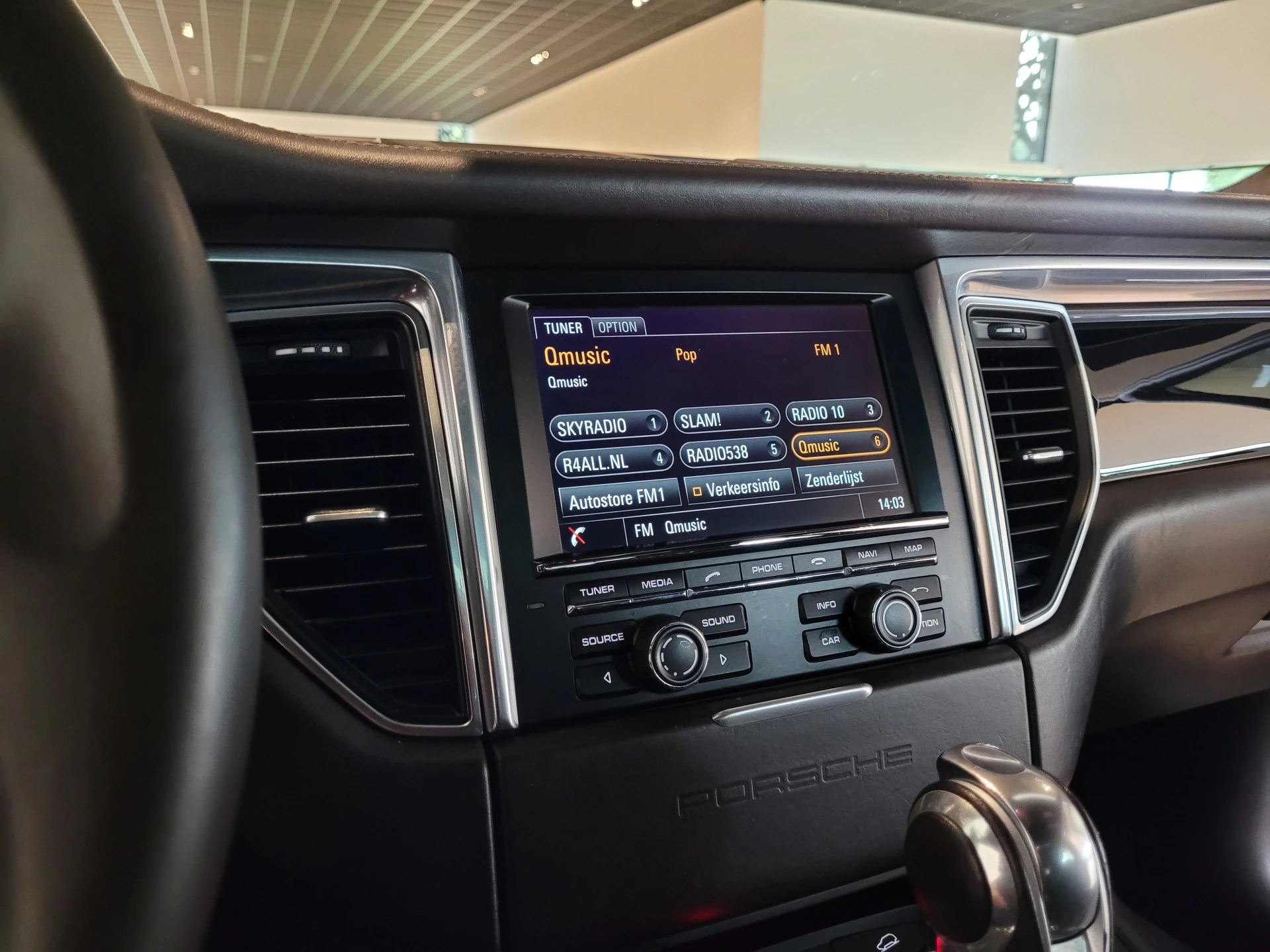 Hoofdafbeelding Porsche Macan