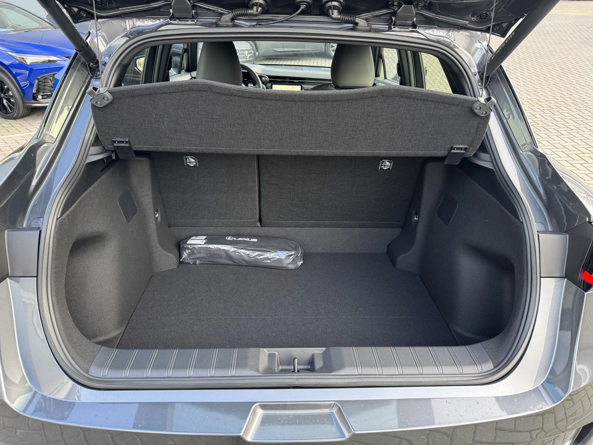 Hoofdafbeelding Lexus LBX