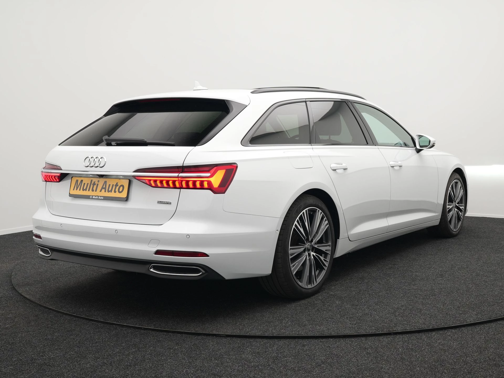Hoofdafbeelding Audi A6