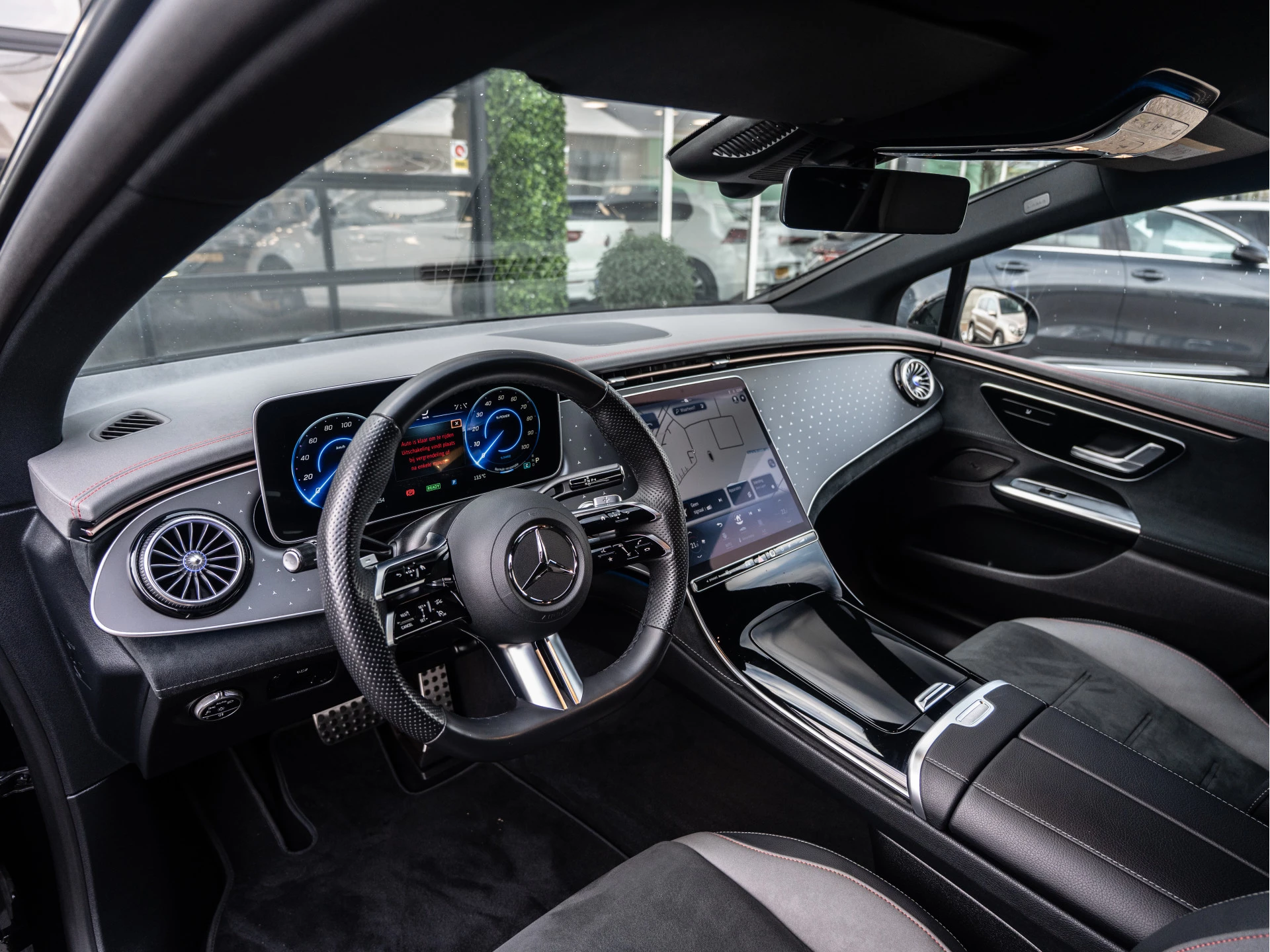 Hoofdafbeelding Mercedes-Benz EQE