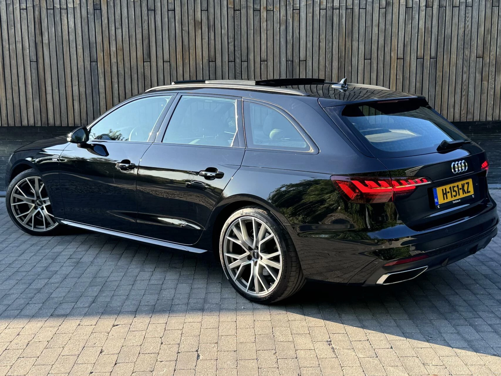 Hoofdafbeelding Audi A4