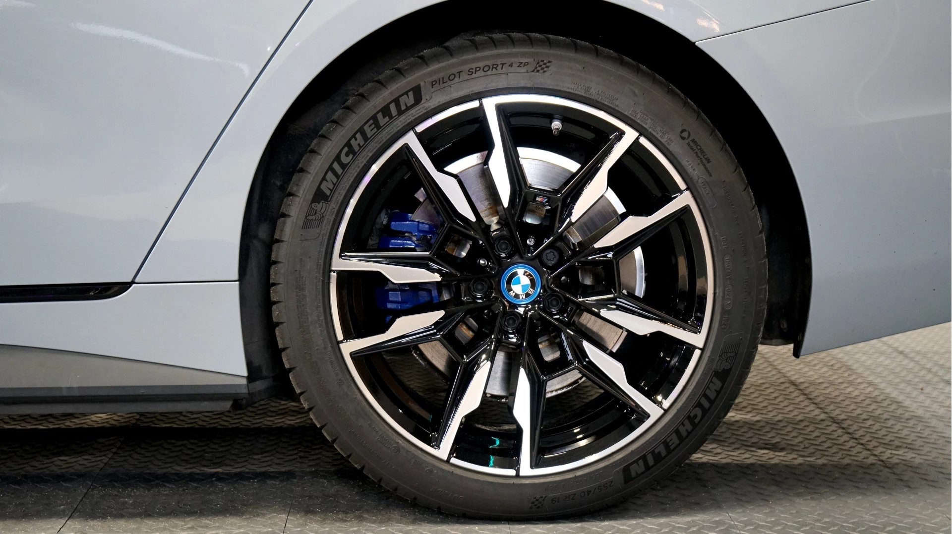 Hoofdafbeelding BMW i4