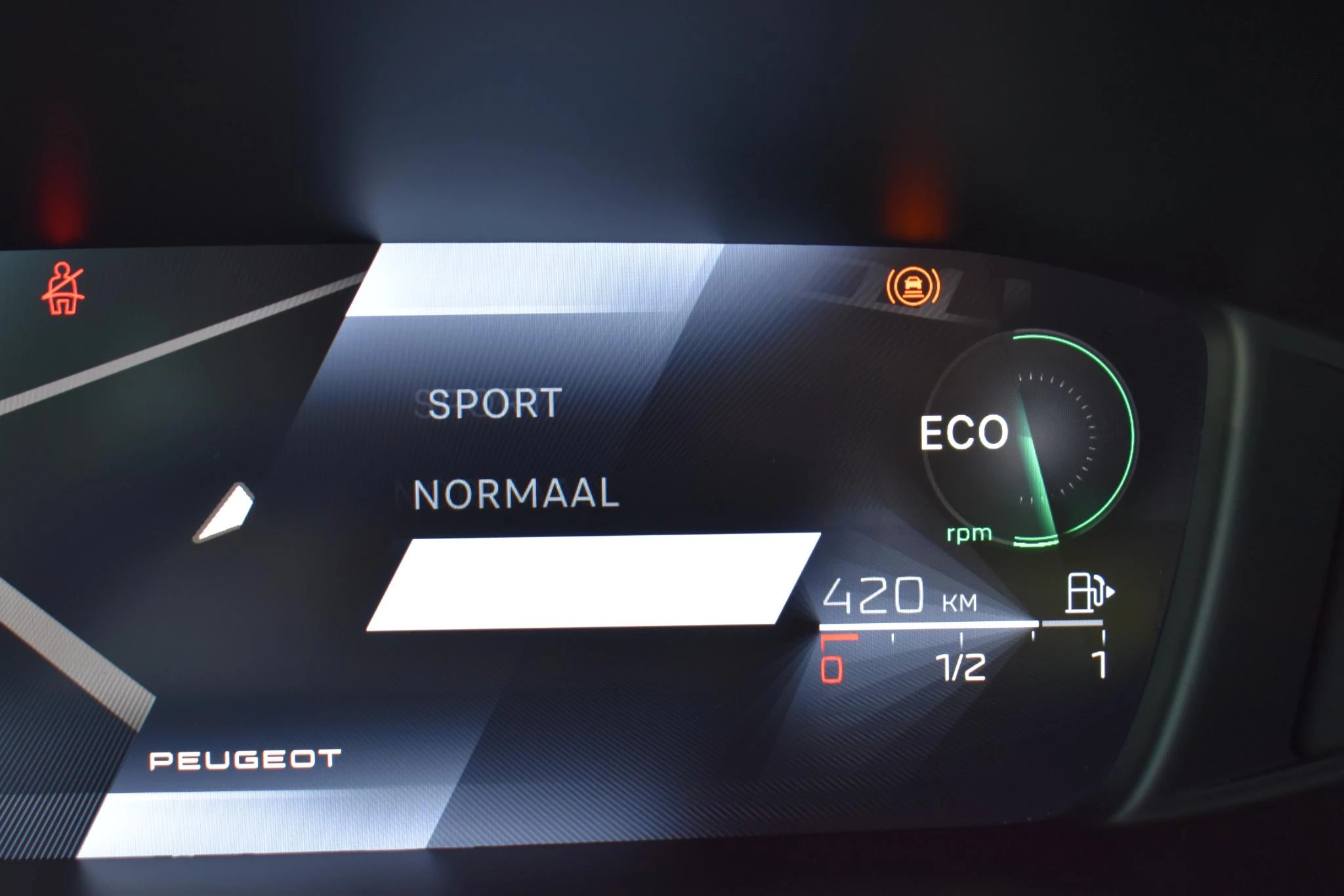 Hoofdafbeelding Peugeot 408