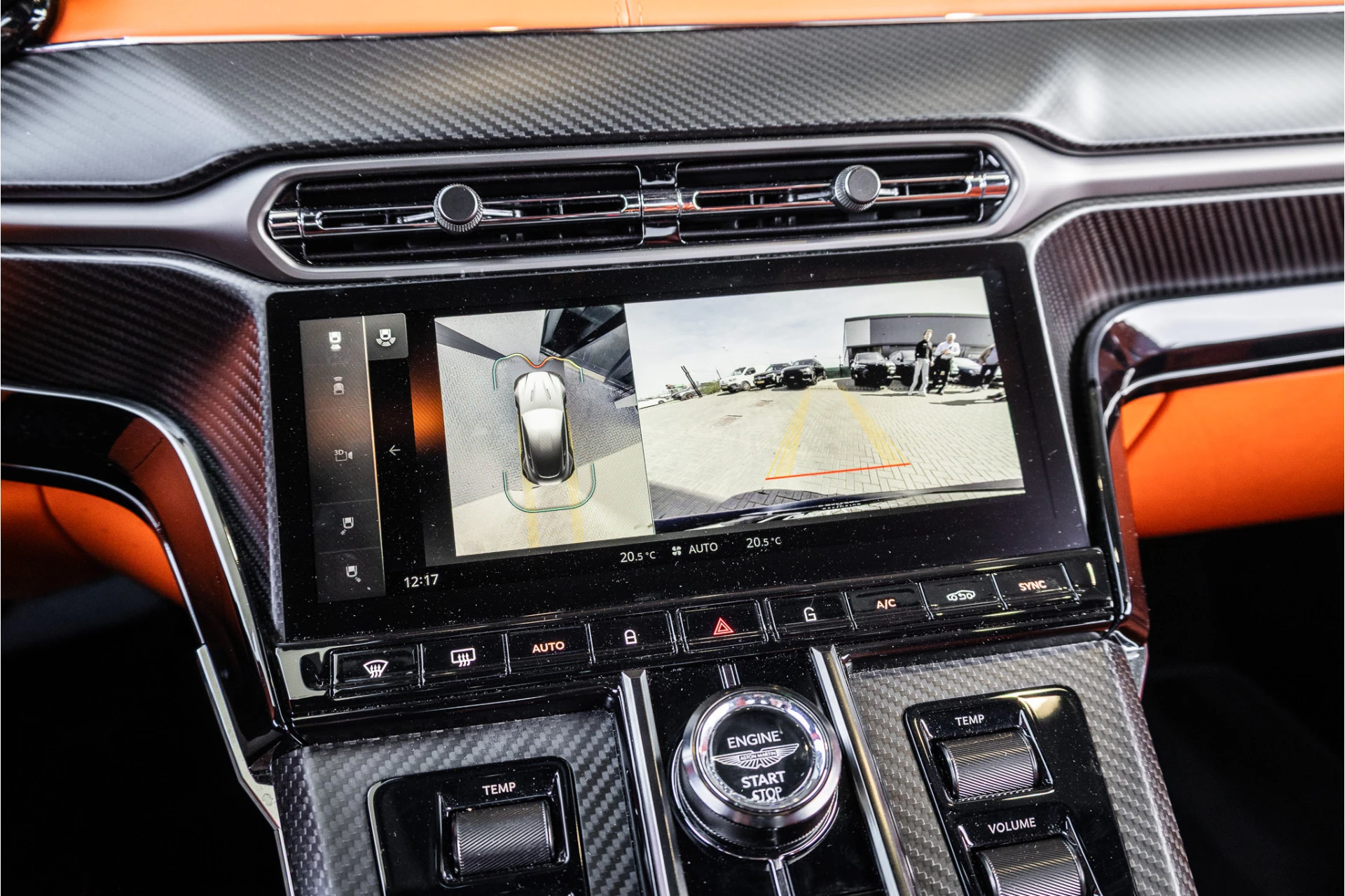 Hoofdafbeelding Aston Martin V8 Vantage