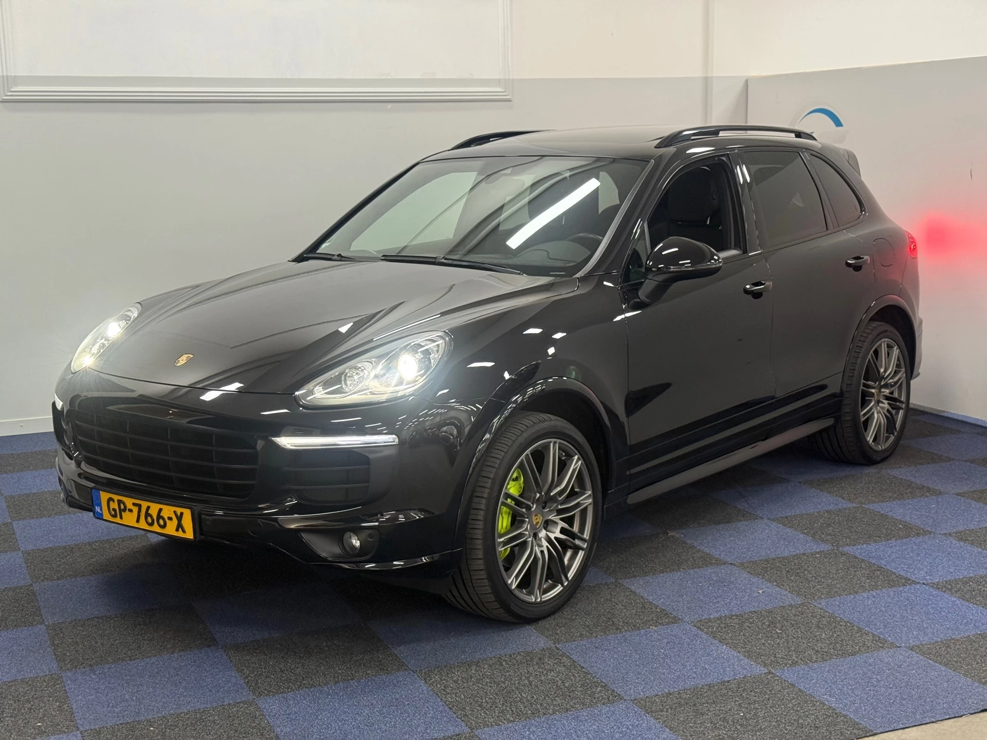 Hoofdafbeelding Porsche Cayenne