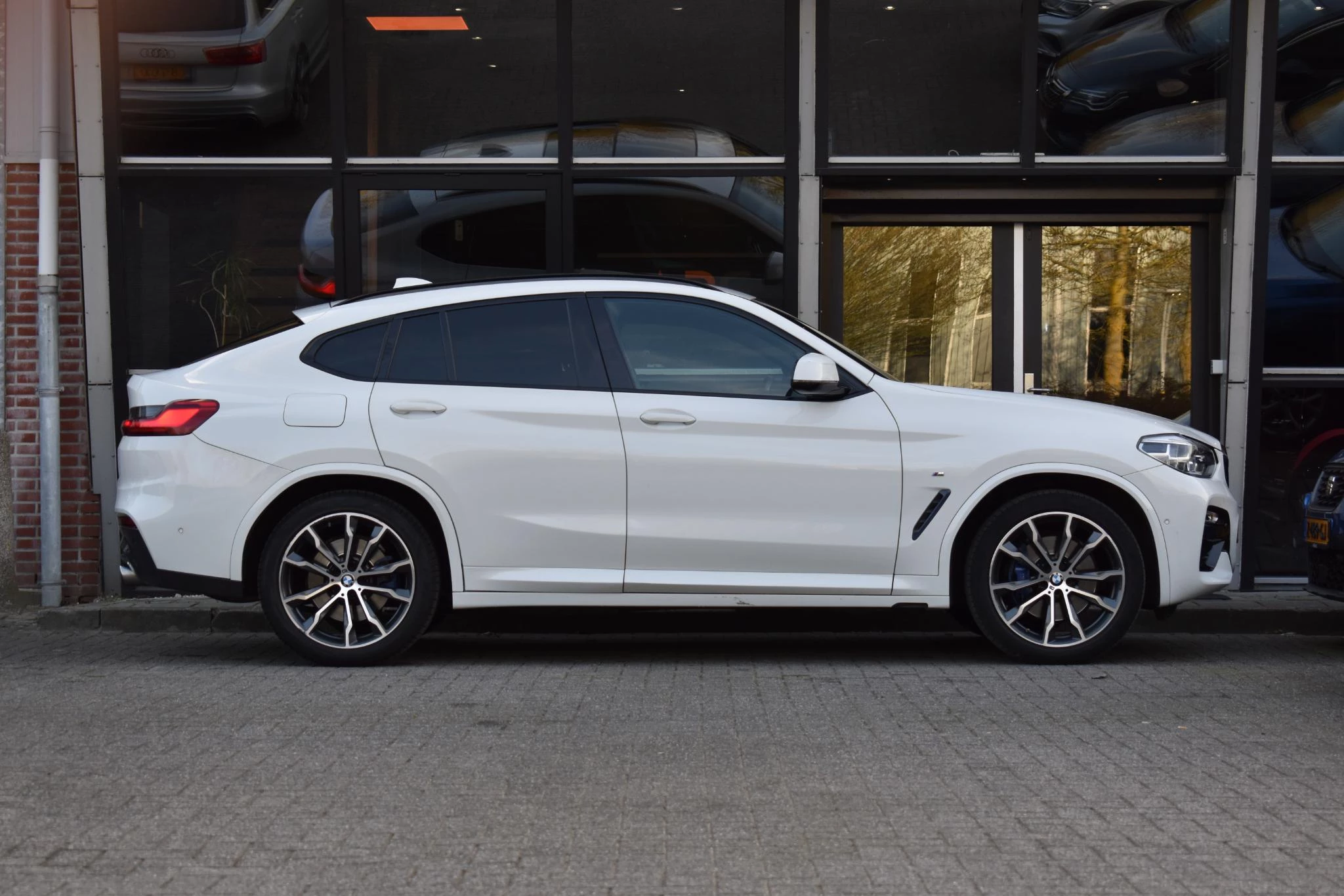 Hoofdafbeelding BMW X4