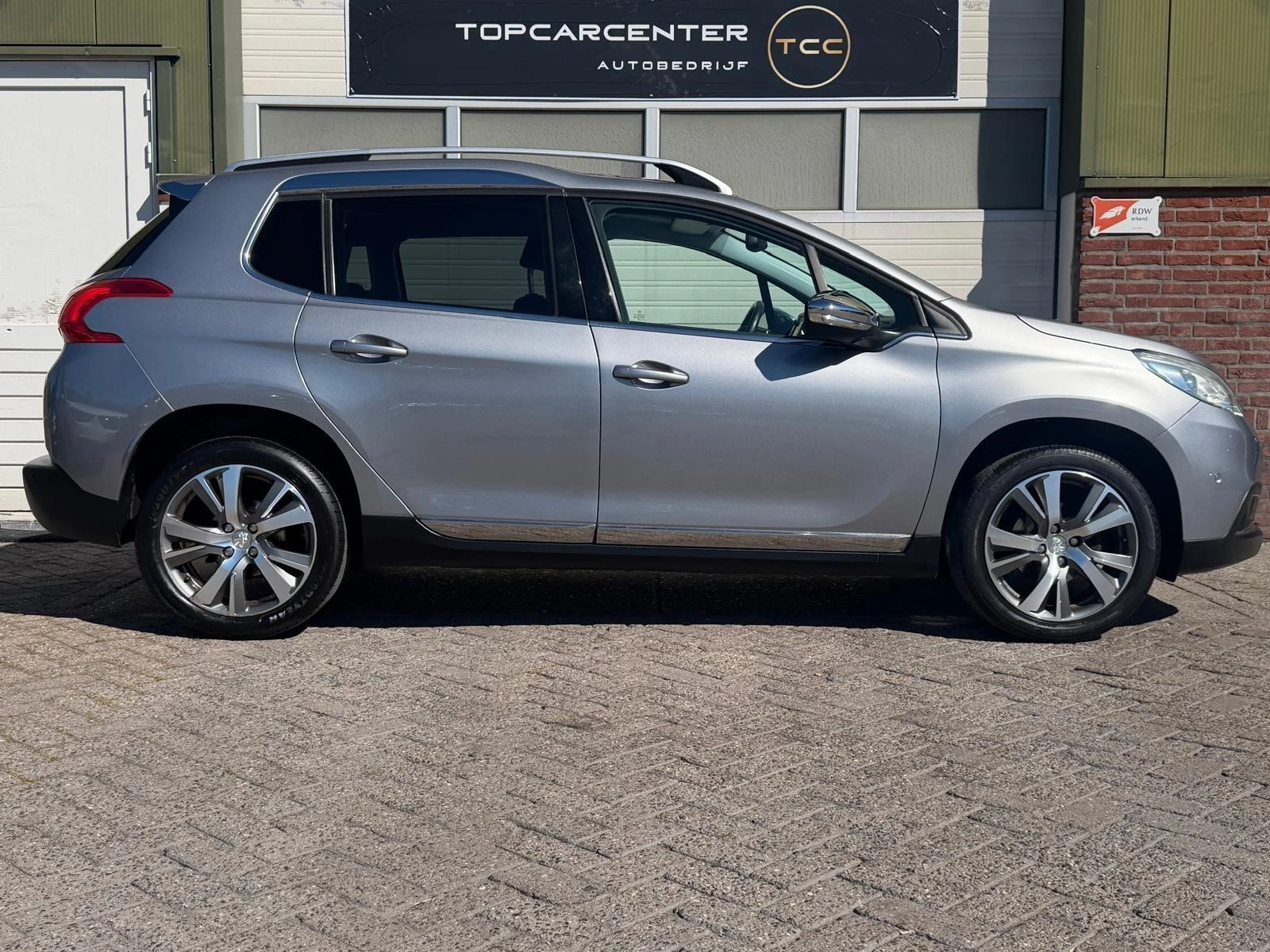 Hoofdafbeelding Peugeot 2008