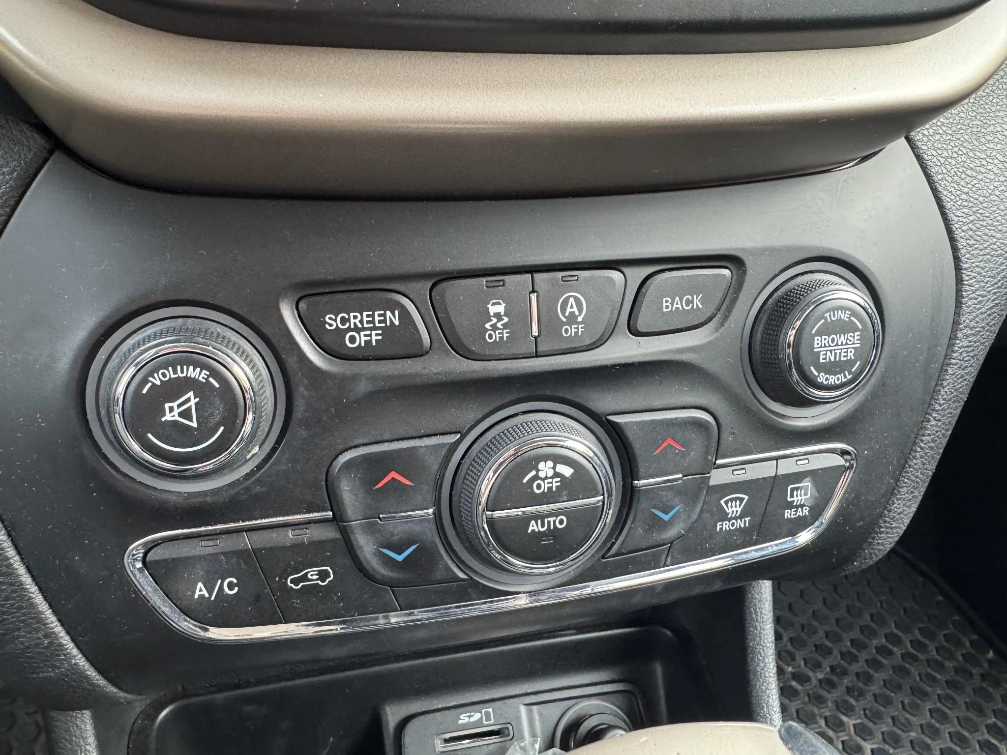 Hoofdafbeelding Jeep Cherokee