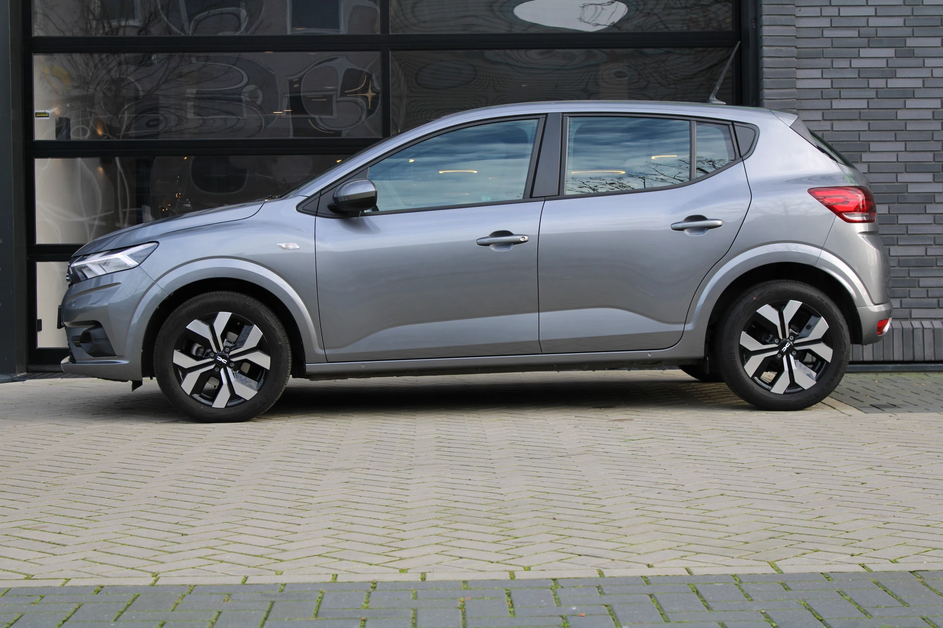 Hoofdafbeelding Dacia Sandero