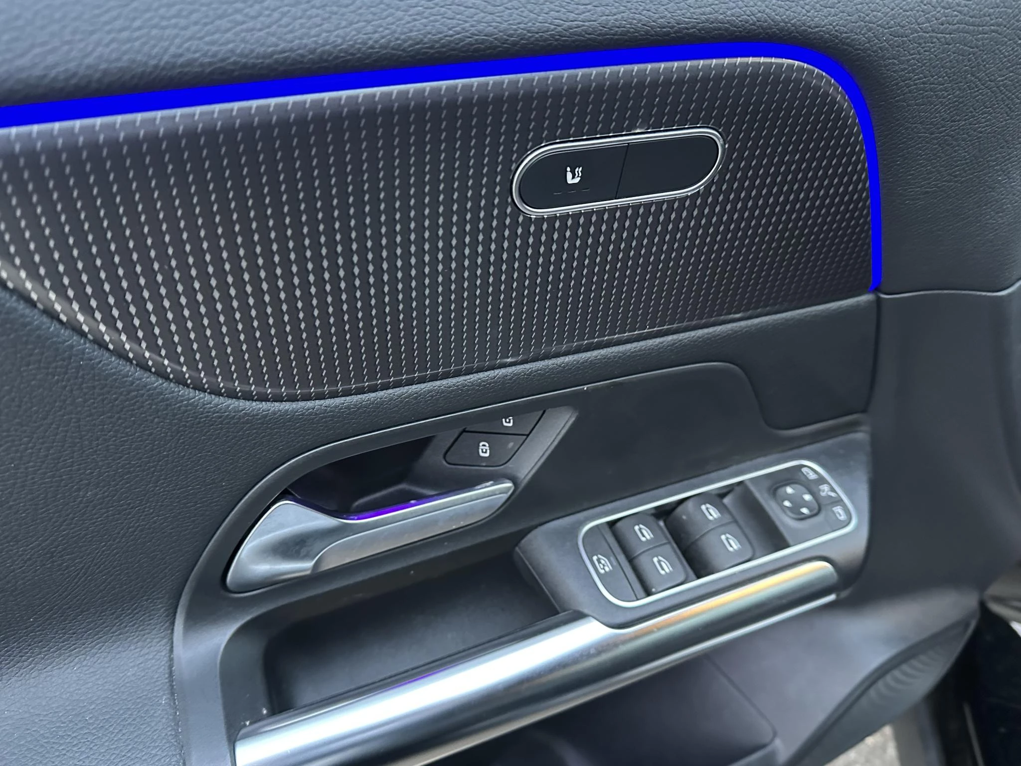 Hoofdafbeelding Mercedes-Benz EQA