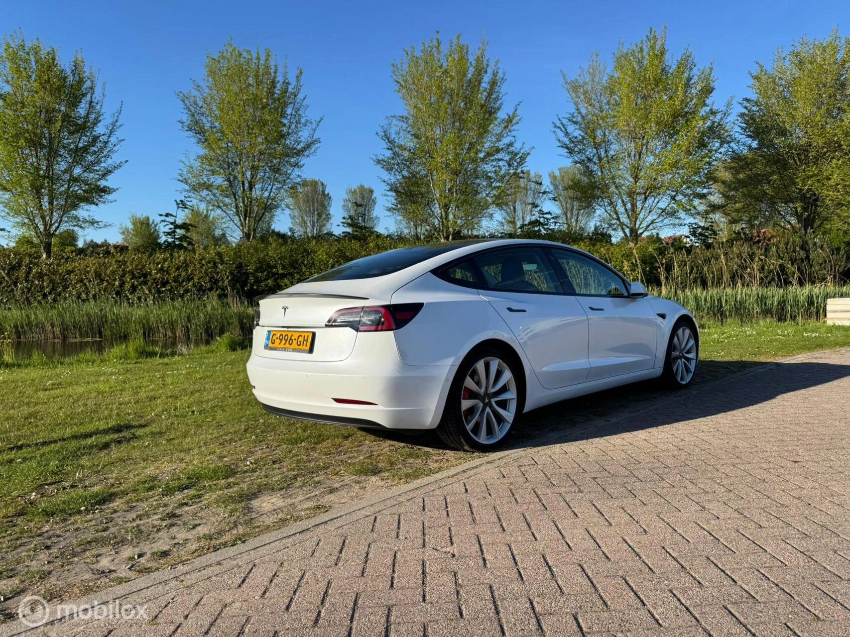 Hoofdafbeelding Tesla Model 3