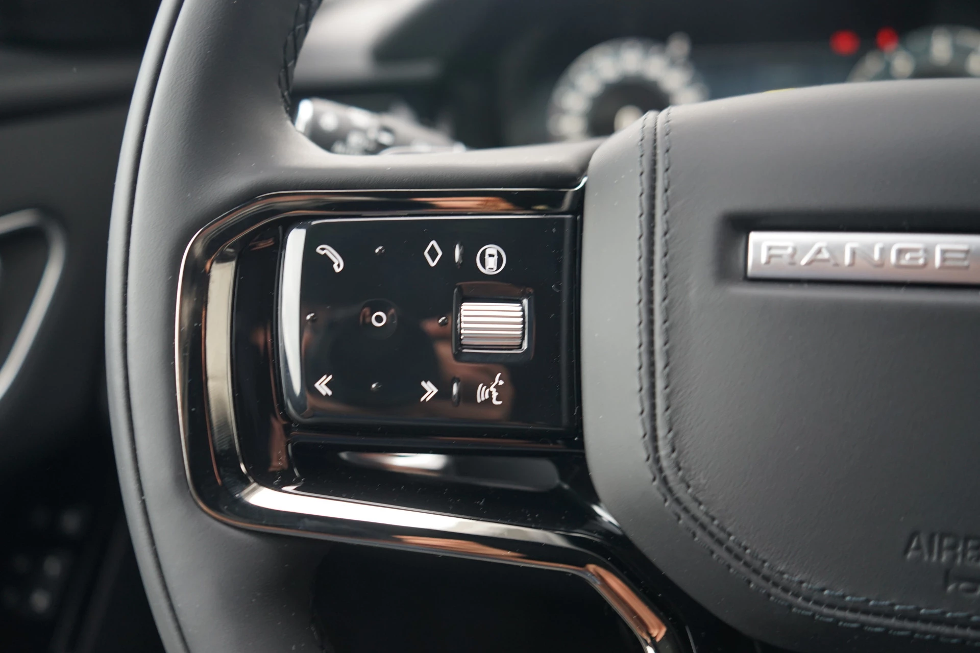 Hoofdafbeelding Land Rover Range Rover Velar