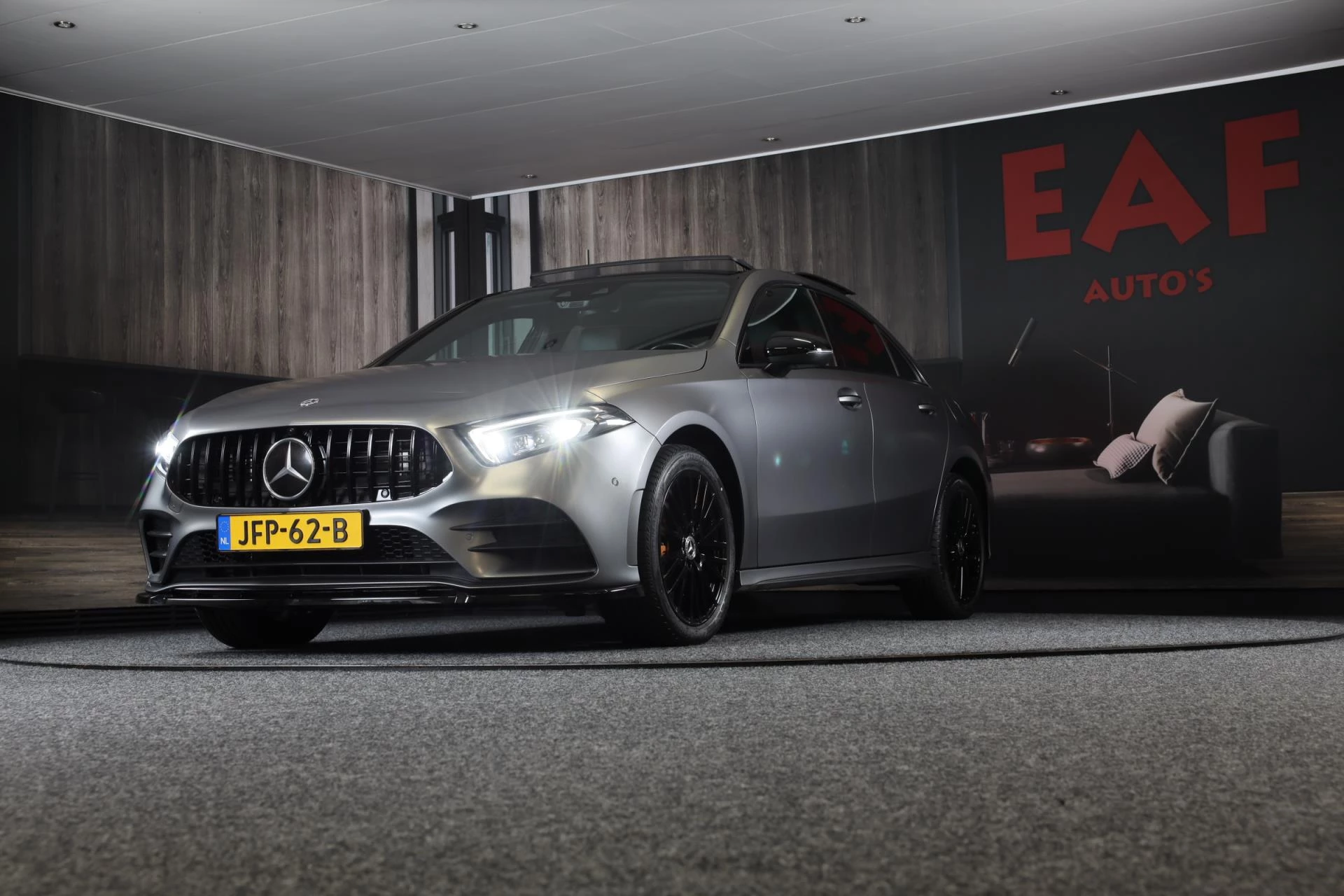 Hoofdafbeelding Mercedes-Benz A-Klasse