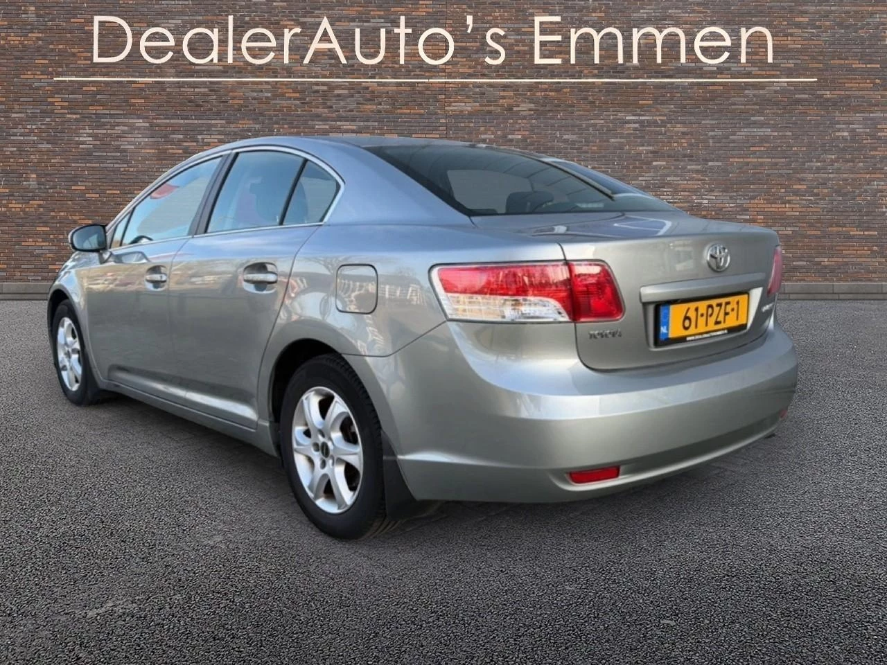 Hoofdafbeelding Toyota Avensis