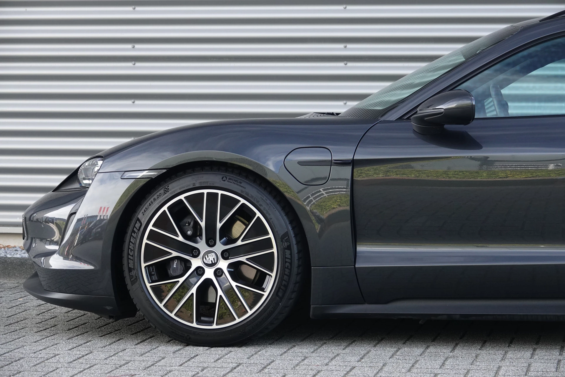 Hoofdafbeelding Porsche Taycan