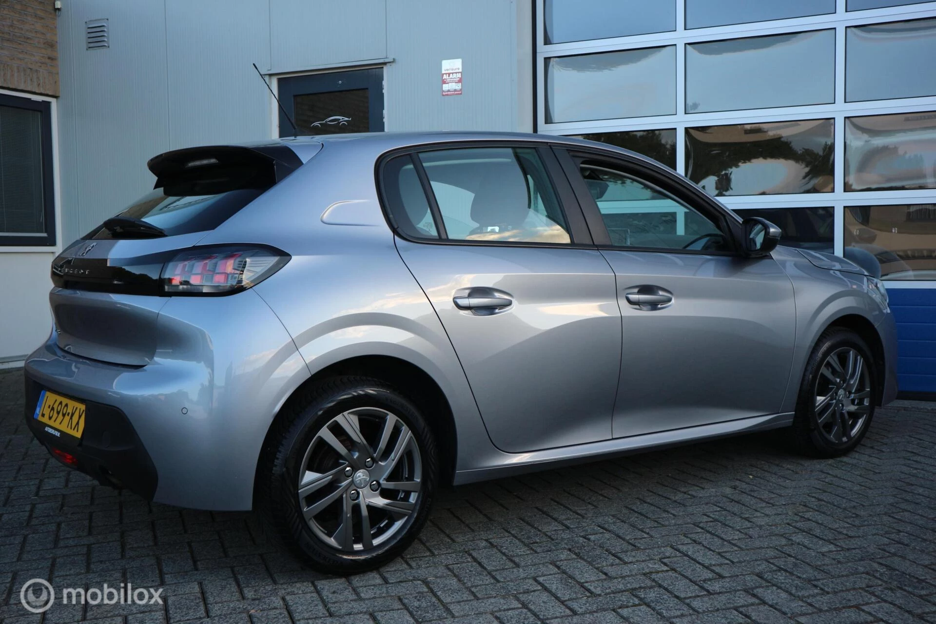Hoofdafbeelding Peugeot 208