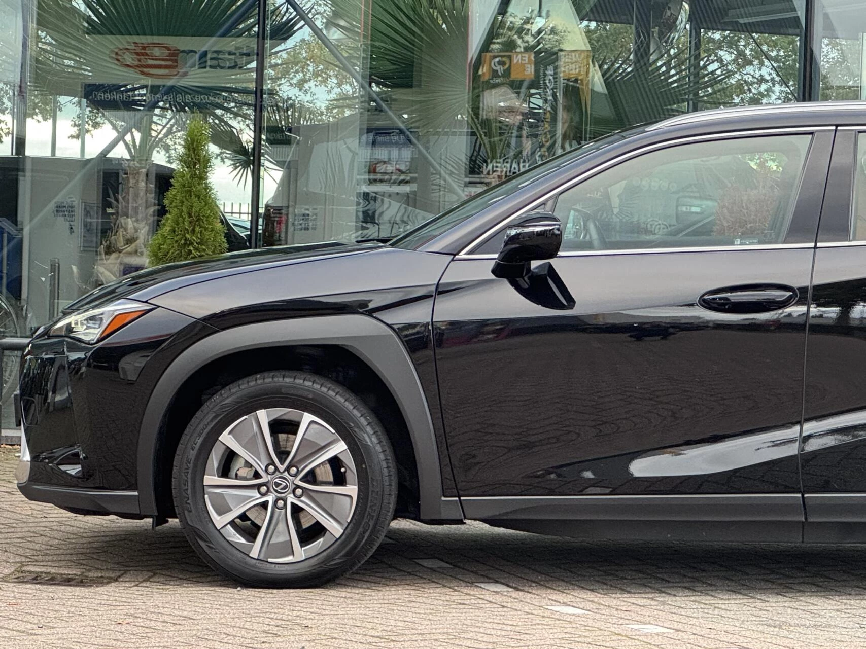 Hoofdafbeelding Lexus UX