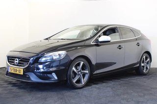 Volvo V40 1.6 D2 R-Design |Pano|