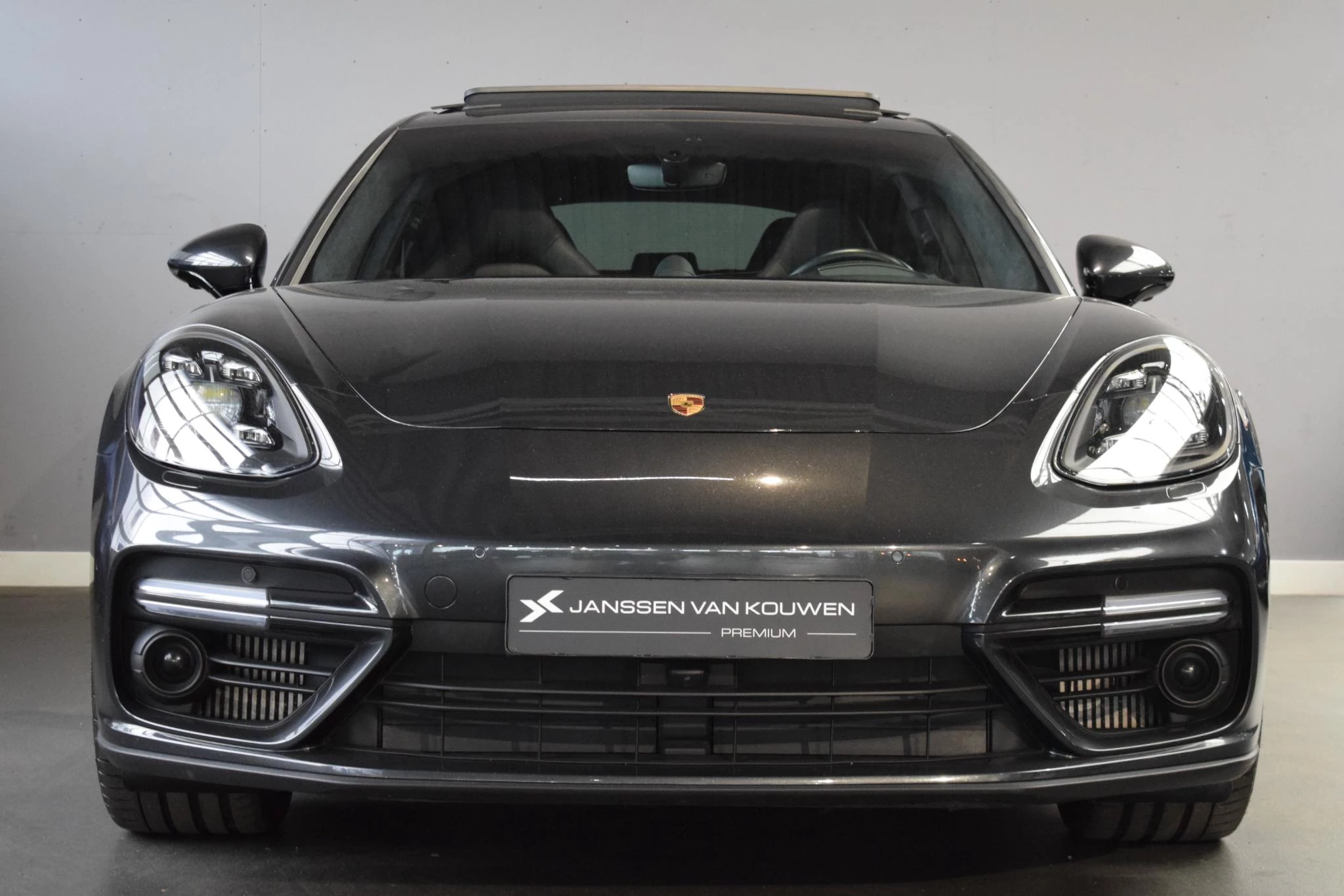 Hoofdafbeelding Porsche Panamera