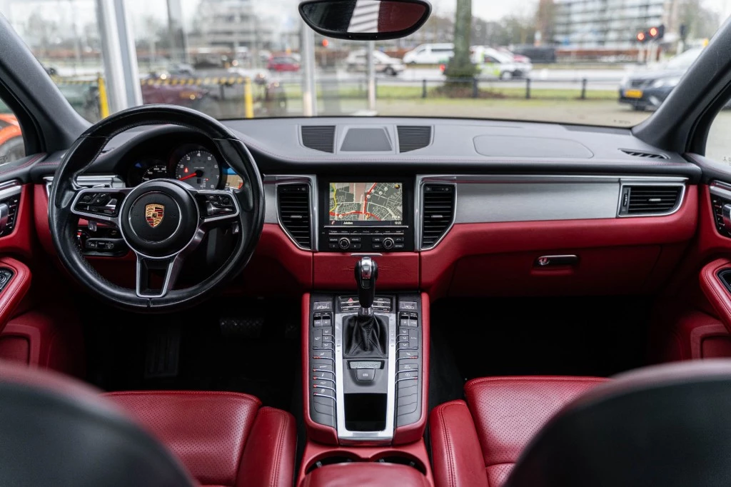 Hoofdafbeelding Porsche Macan