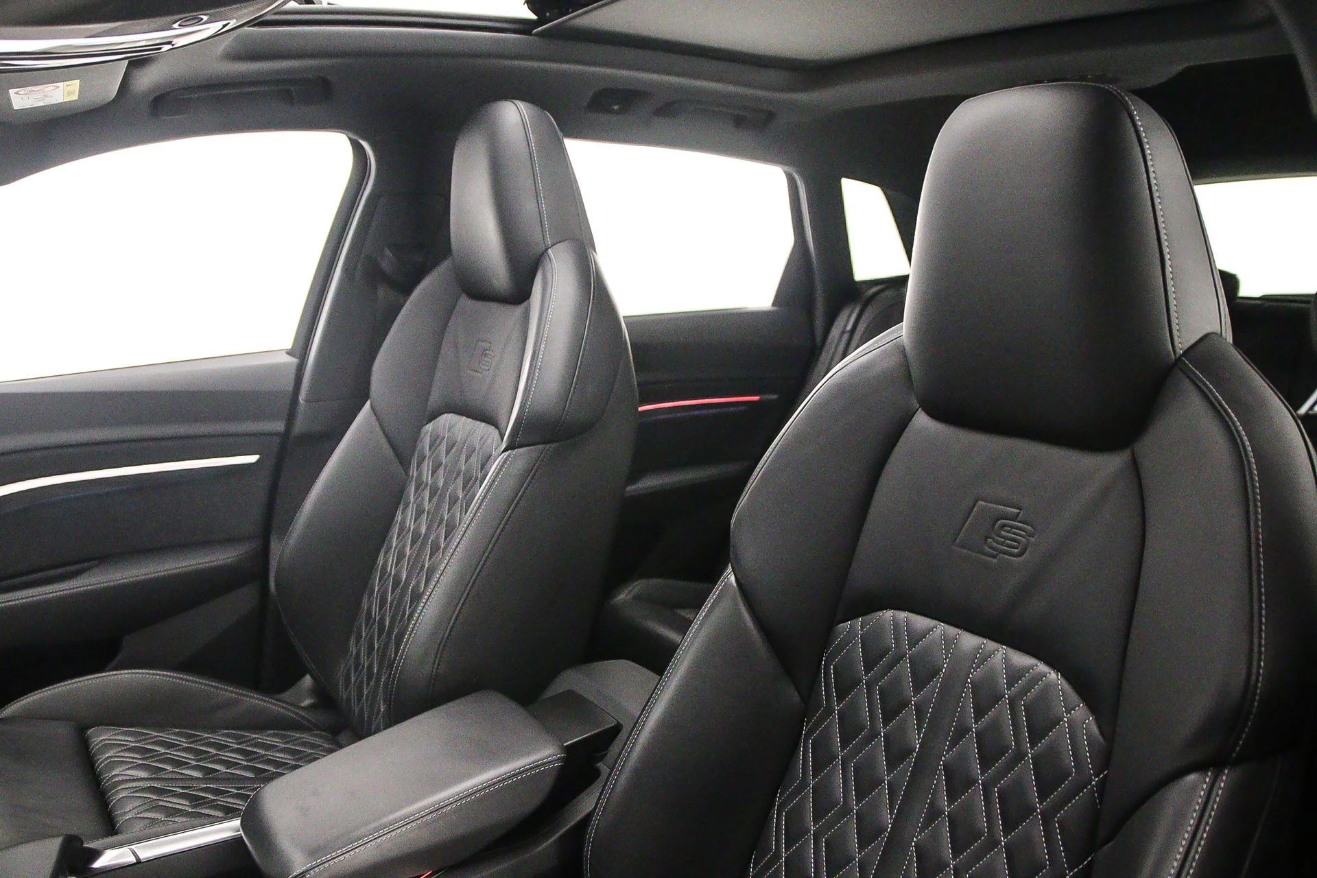 Hoofdafbeelding Audi Q8 e-tron
