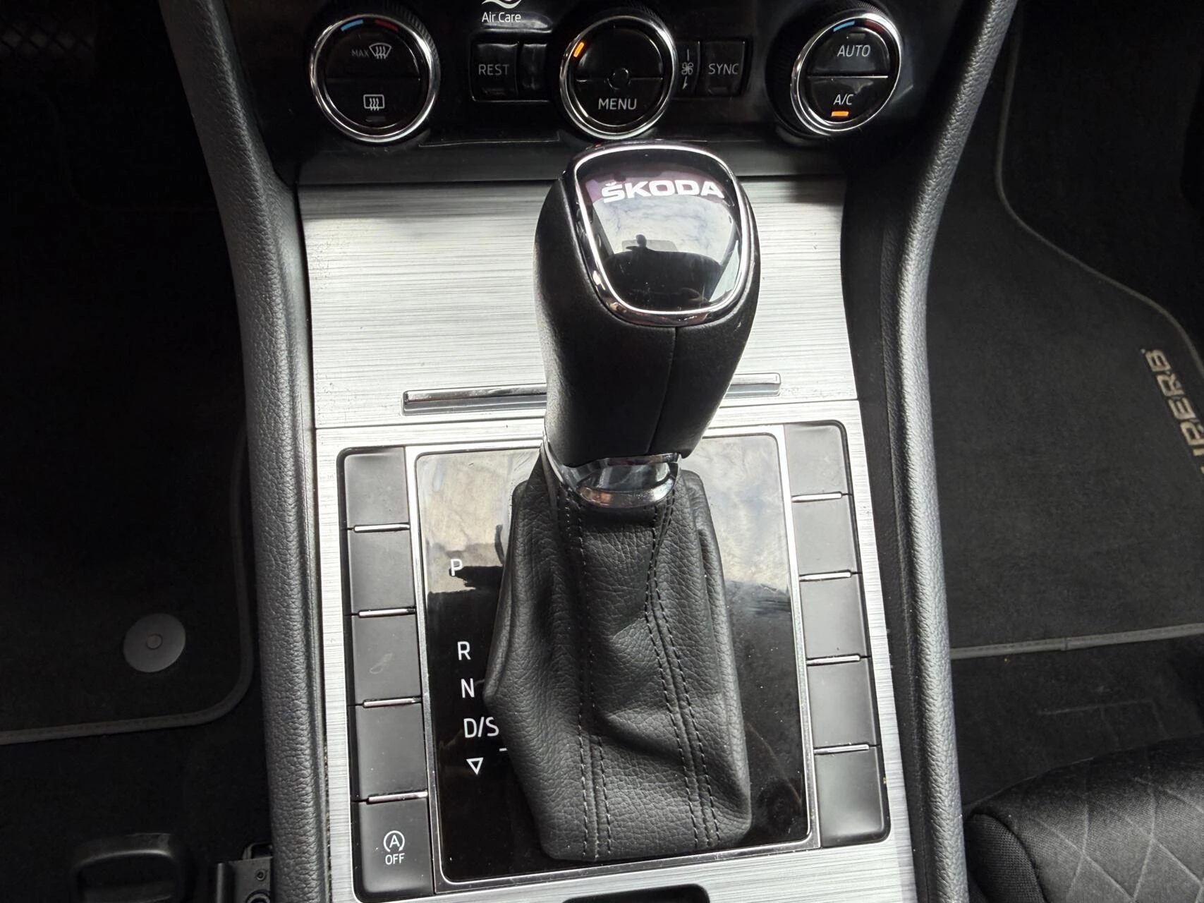 Hoofdafbeelding Škoda Superb