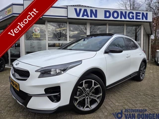 Hoofdafbeelding Kia XCeed Kia XCeed 1.0 T-GDi DynamicPlusLine | Trekhaak / Schuifdak | NL-Auto / Parelmoer