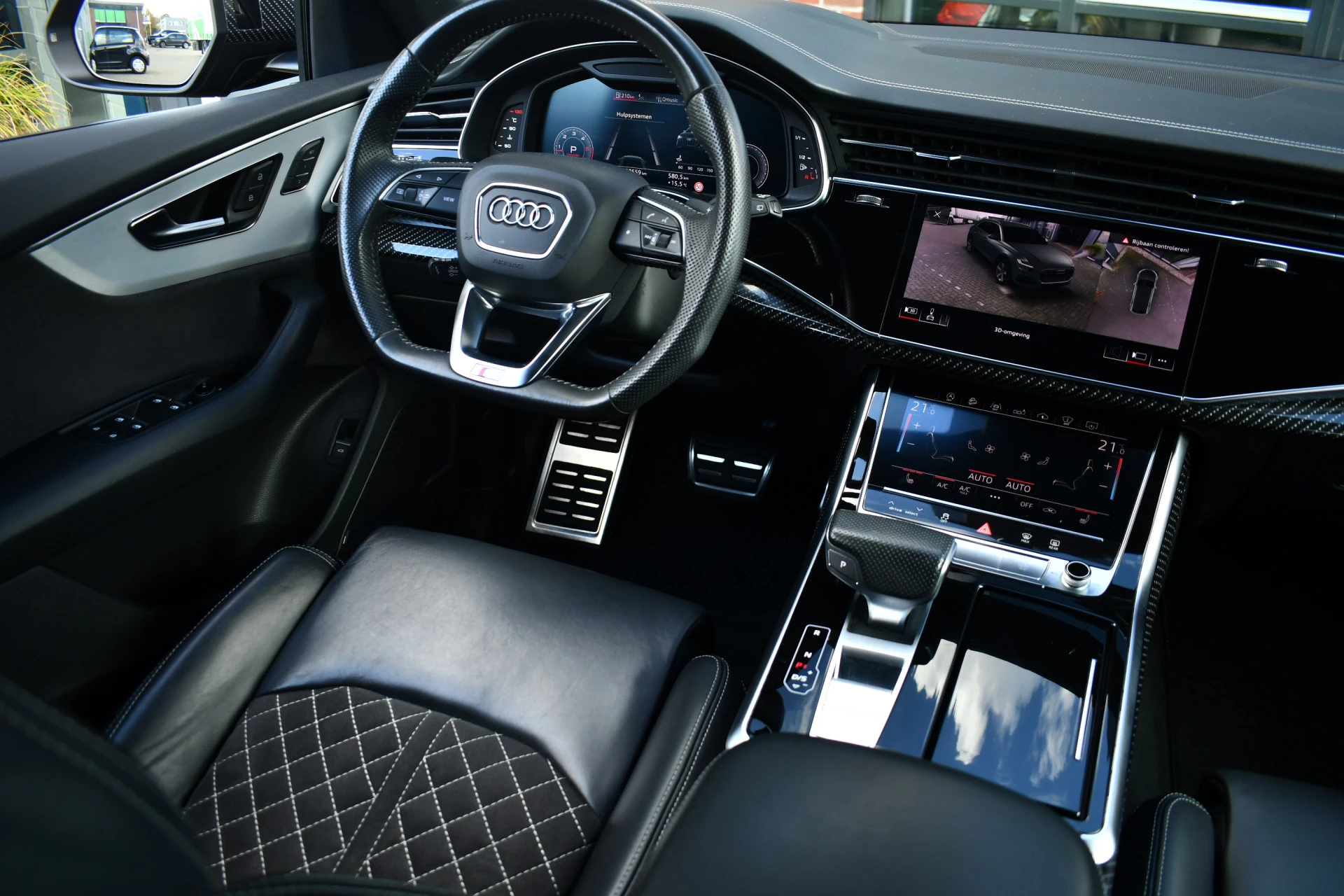 Hoofdafbeelding Audi Q8