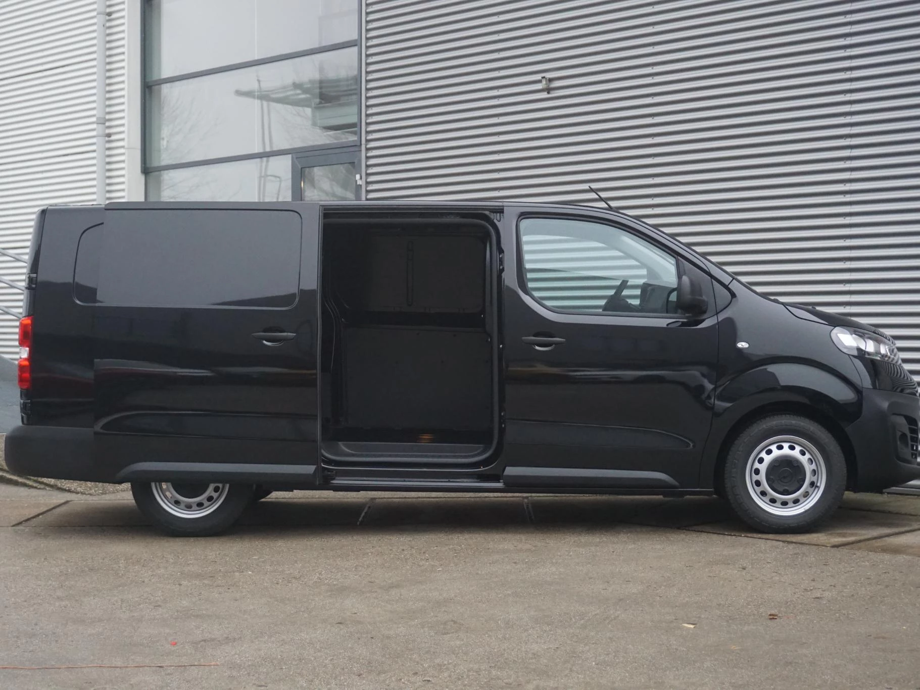 Hoofdafbeelding Opel Vivaro-e