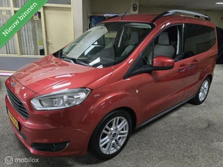 Ford Tourneo Courier 1.0 Titanium A. Camera