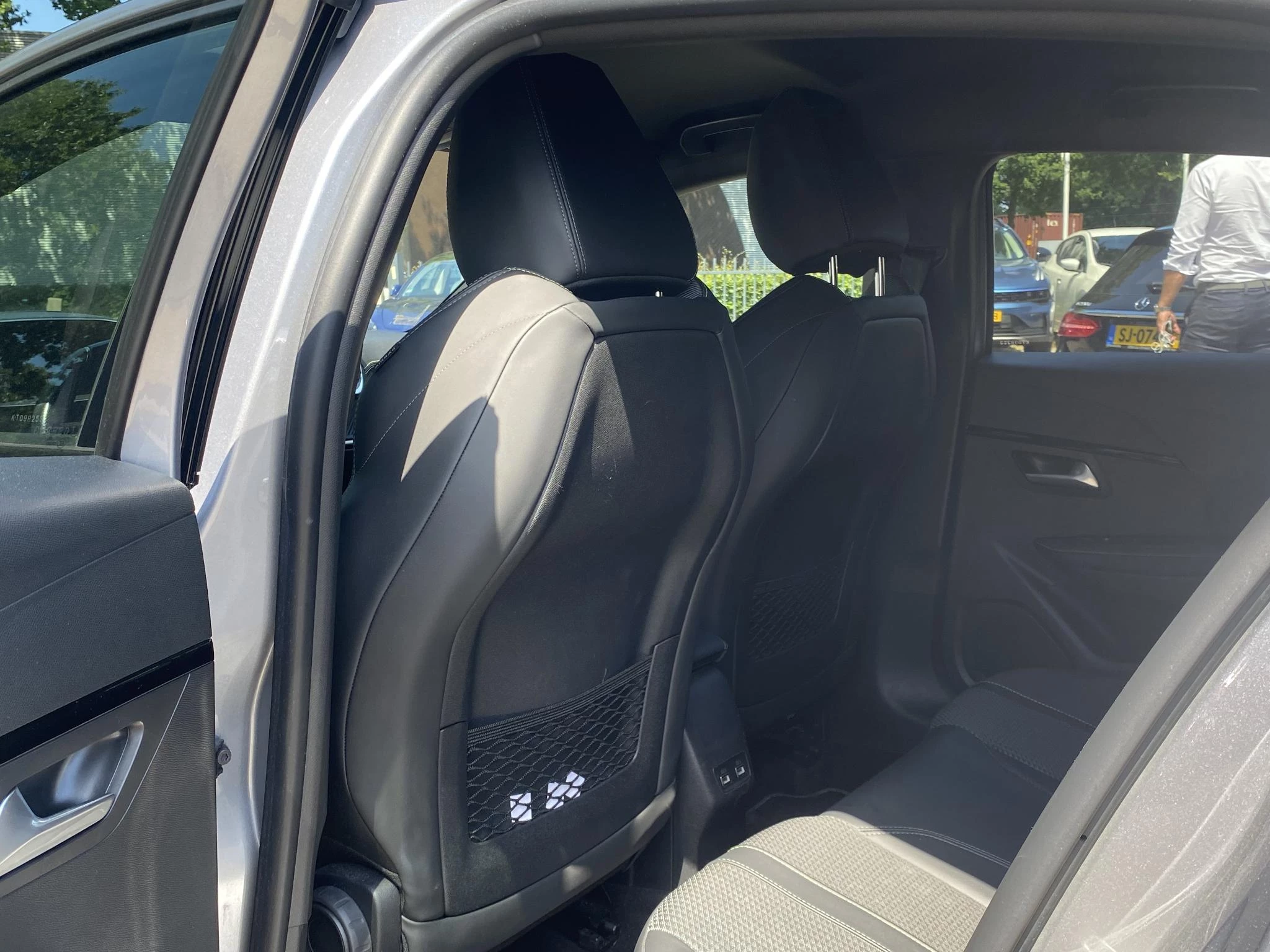 Hoofdafbeelding Peugeot e-208