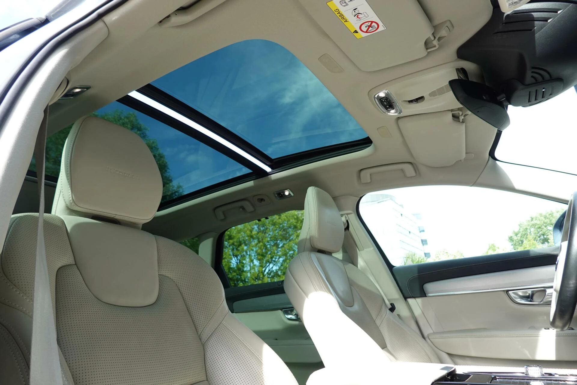 Hoofdafbeelding Volvo V90