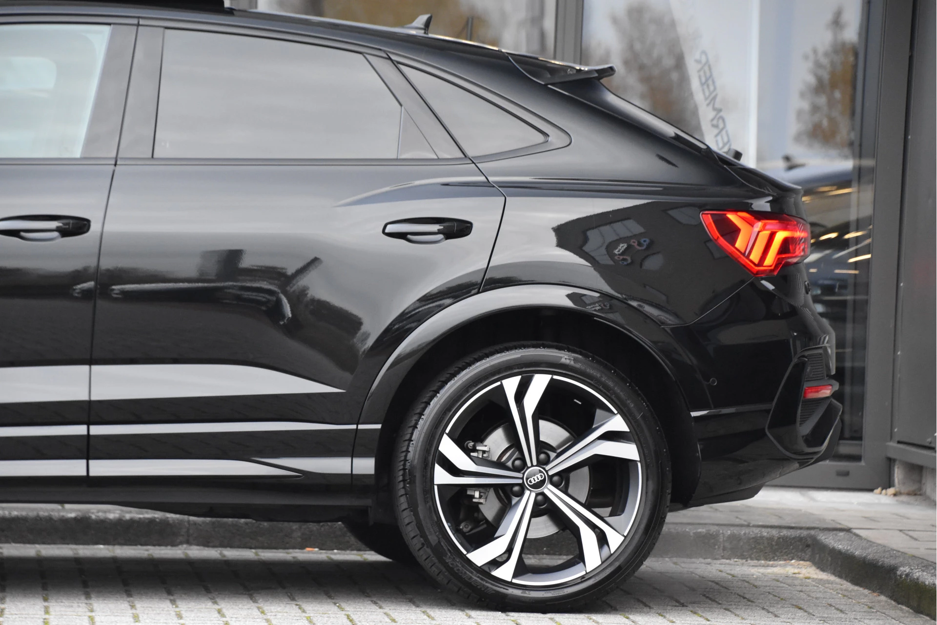 Hoofdafbeelding Audi Q3