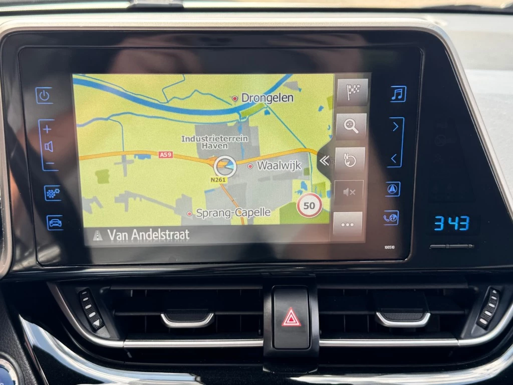 Hoofdafbeelding Toyota C-HR