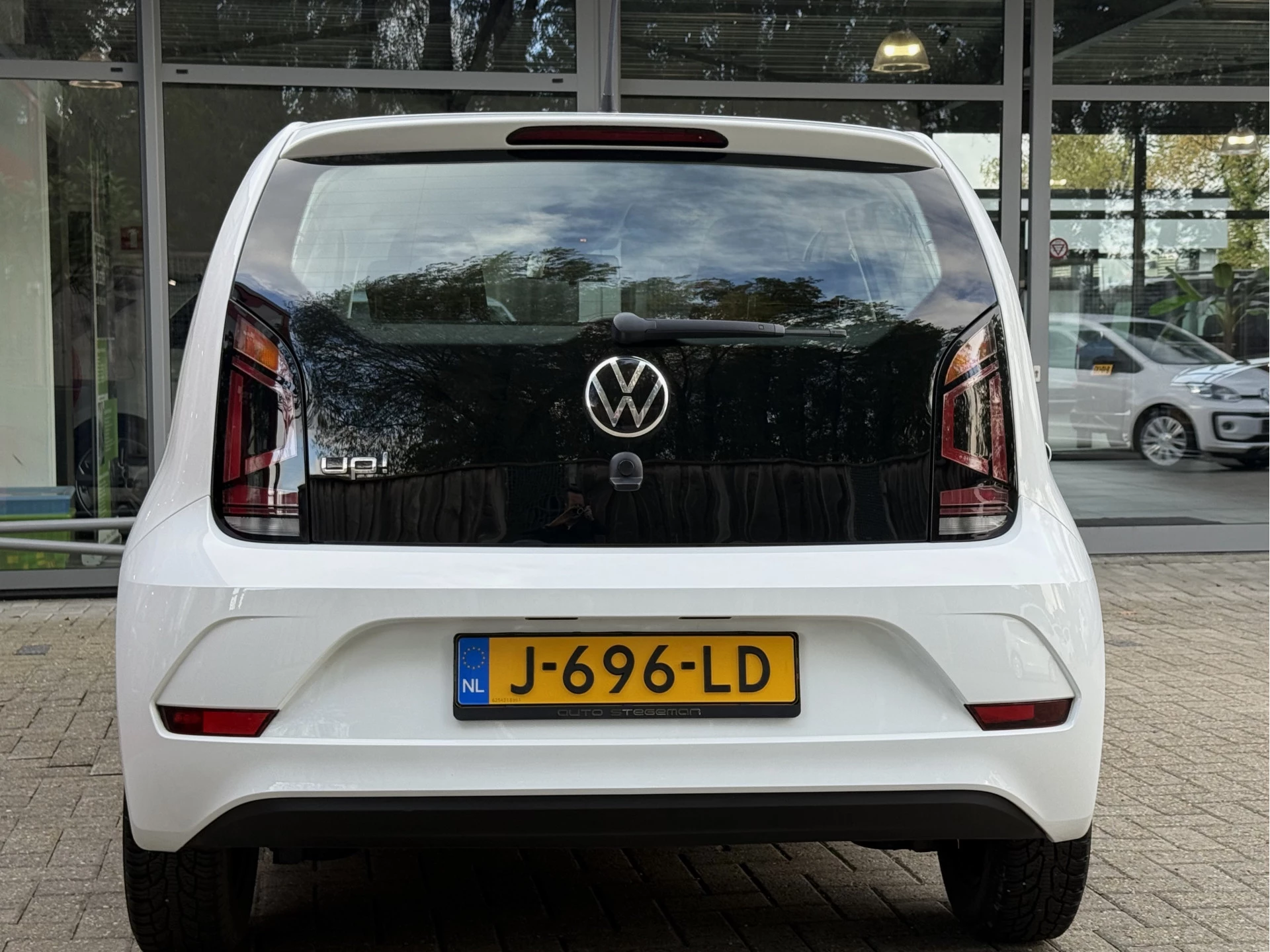 Hoofdafbeelding Volkswagen up!