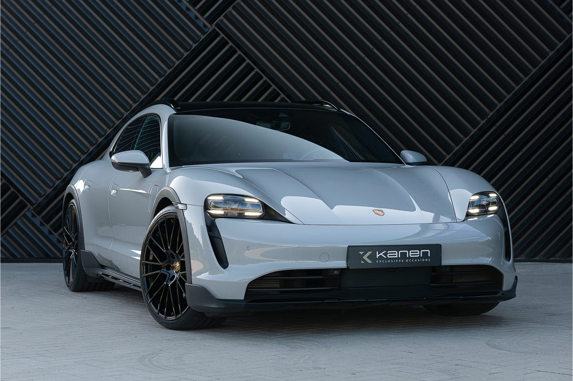 Hoofdafbeelding Porsche Taycan