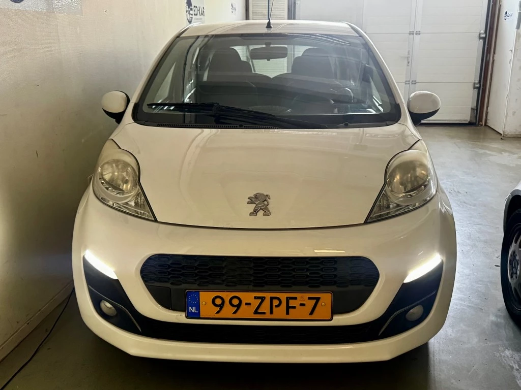 Hoofdafbeelding Peugeot 107